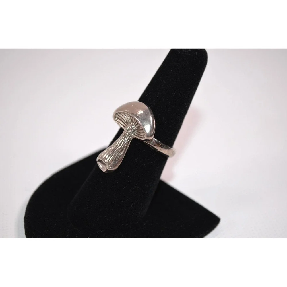 Silver Tone Mushroom Ring Size 6.75 Forest Nature‎ Woodland